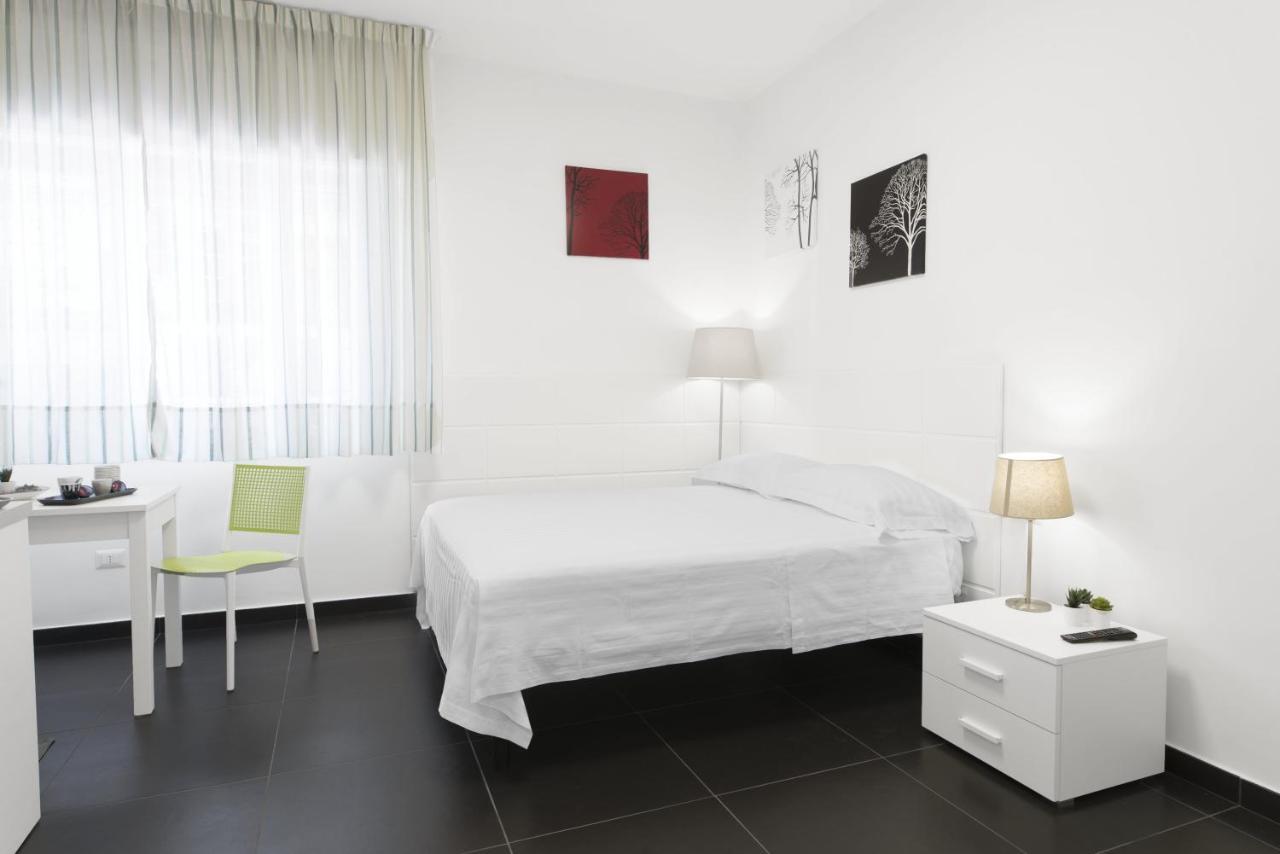 Acquaviva Apartments Napels Buitenkant foto
